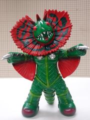 新品⭐︎y.msf さくらトイズ メドゥーサ星人 レトロ ソフビ⭐︎ - メルカリ