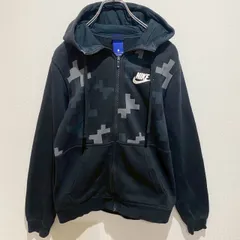 NIKE ナイキ　キッズ　アウター　ジップアップパーカー　フーディー　スウェット　長袖　フルジップ　プリントロゴ　ブランドロゴ　ブロック柄　ブラック　黒　160cm～ 170cm　シンプル　カジュアル　SU730h1160