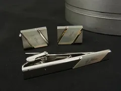 ■美品■ YUMI KATSURA カツラユミ シェル カフスボタン カフスリンクス ネクタイピン アクセサリー 2点セット シルバー系 DG1538 冠婚葬祭 結婚式 葬式