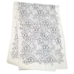 新品同様 CHANEL シャネル ココマーク 17P シルク スカーフ ストール ホワイト