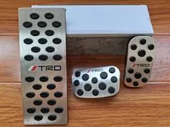 TRD トヨタ車 高品質 アルミペダル＆ヒールプレート４点セット【一点物】 71YBZqqLFtL._UF350,350_QL50_.jpg