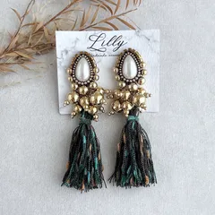 #876 大ぶりピアス/タッセル/アンティーク/ビーズ刺繍/ハンドメイドピアス