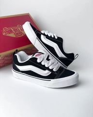 VANS (ヴァンズ バンズ) Knu Skool ニュースクール スニーカー Black x True White VN0009QC6BT