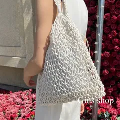 アミバッグ メッシュバッグ　マクラメ編み　メッシュ　手提げバッグ　肩掛けバッグ　ハンドバッグ　ハンドメイド風　サマーバッグ　夏　リゾート　ビーチバッグ　海水浴　ショルダー　軽い　オシャレ　大人　デイバッグ　収納　使いやすい　小物　薄型　トラベル　無地可愛い