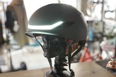 【LUMOS/ルーモス】LUMOS Matrix【中古美品】LED付きヘルメット