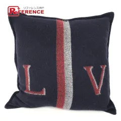 LOUIS VUITTONストライプロゴ クッション 保存袋付き