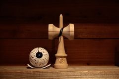 Cereal Kendama CELEBRATIONS - B Hybrid 2o4 Shape けん玉