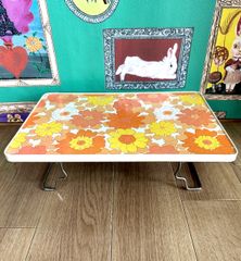 ミッドセンチュリー　レトロポップ　ちゃぶ台　花柄テーブル　サイドテーブル  座卓　昭和レトロ