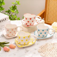 新入荷！ハートデザイン　マグカップ 陶器 茶カップ　コーヒーカップ