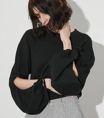 まるる 様専用！ BRILL バックUポエットカットソー - メルカリ