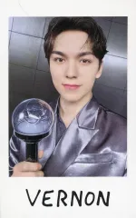 【中古】シール・ステッカー バーノン(ネーム) インスタントフォトステッカーカード 「SEVENTEEN [RIGHT HERE] WORLD TOUR IN JAPAN」