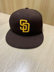 Item thumbnail for item 459025dd-acfb-467e-90d0-8c632243662d