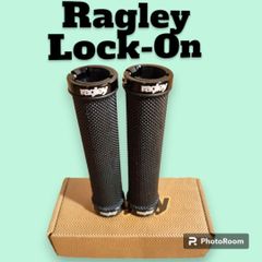 【グリップ交換も簡単！！】Ragleyのロックオングリップです☆ クロスバイクやMTBにおすすめのグリップ！