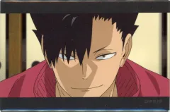 【中古】バッジ・ビンズ 黒尾鉄朗 「劇場版ハイキュー!! ゴミ捨て場の決戦 トレーディングスタンド付きスクエア缶バッジ 場面写真」