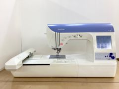ブラザー　刺しゅうミシン　innovis M200 展示品　中古　ワイドテーブル付き  最終価格!!