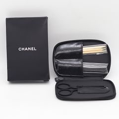 未使用品 CHANEL シャネル ネイルケアセット エナメル ポーチ