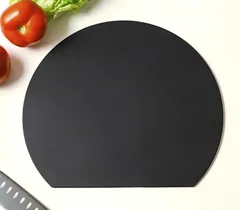【数量限定】Smilemoon まな板 黒 丸いまな板 エラストマー 高級耐熱まないた 食洗機対応 抗菌 両面利用可能 ゴム カッティングボード ノンスリップ 大きい 軽い かまぼこ型 ブラック 約35×29cmのサムネイル