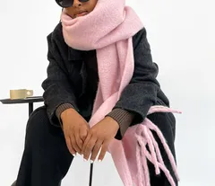 【ピンク】ボリューム マフラー ストール モヘア風 トレンド ふわふわ 暖かい 差し色 コーデ レディース 大判 厚手 秋冬 韓国 ファッション あったか おしゃれ 防寒 通勤 通学