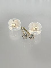 K18YG枠 0.02ct × 2 ダイヤモンド ピアス