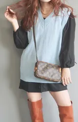 【セール】V-Neck Big Knit Vest (sky blue)
