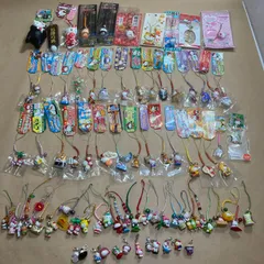 ★ sanrio サンリオ ハローキティ 根付け、ストラップ、ファスナーマスコットなど 大量 84点 まとめ商品 ご当地 ノベルティ 0.51kg