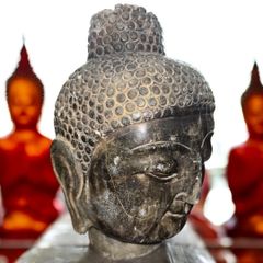 廃寺院買取品　仏像　重さ６ｋｇ　希少　仏像の顔の置物　インテリア　石仏　石彫り　時代物　希少　アンティーク　骨董
