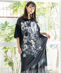 ISScoLar（イズスカラー）花蝶アート柄切替ワンピース　オフホワイト、アイボリー、ブラック　551245