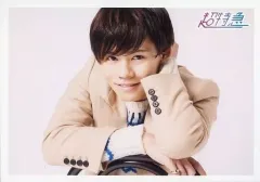 【中古】生写真(男性) 超特急/カイ(小笠原海)/横型・座り・バストアップ・衣装ベージュ白・左手上げ/「BULLET TRAIN CHRISTMAS ONEMAN SHOW 2016 愛す。in Wonder Land」生写真 第21弾