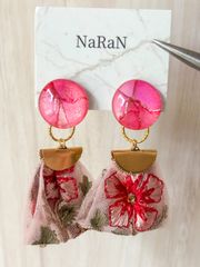 548≫アルコールインクアート【nara】2wayインド刺繍リボンタッセルピアス