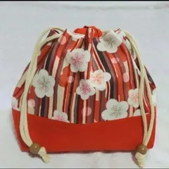 ハンドメイド、桜、ストラップ柄の巾着袋、巾着カバン、赤色 ファッション小物 - 和装・和小物・新品、未使用