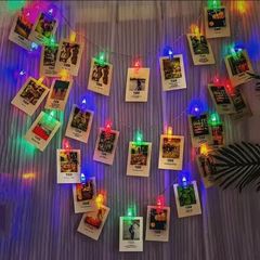 【数量限定】高輝度色の変更飾り灯 USB 室内灯 祭りシーンの配置 自動変色 写真壁/背景壁/告白シーンのレイアウトに適用 LEDフォトクリップランプストリング (カラフルなクリップ)