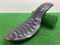 美品】V-TWIN マグナ250用コブラシート・タックロール - メルカリ