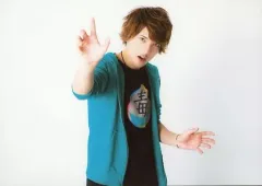 【中古】生写真(男性) ZEN THE HOLLYWOOD/笠井薫明/横型・上半身・緑のパーカ・両手パー・「毒」の文字・2Lサイズ/「ぜんハリSOS」会場限定販売ランダムブロマイド