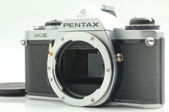 並品Pentax ME 35mm SLR Film Camera Silver