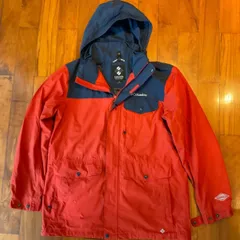 コロンビア　ナイロンジャケット　Lサイズ　レッド　赤