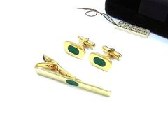 Item thumbnail for item 72fbd12e-4bc5-4a19-a3a3-68d6be24c1cf