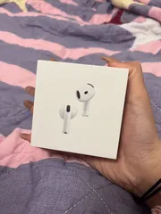 未使用　AirPods4 本体 ノイズキャンセリングなし 箱付き Apple ☆国内正規品 新品未開封・保証開始 AirPods 4 アクティブ