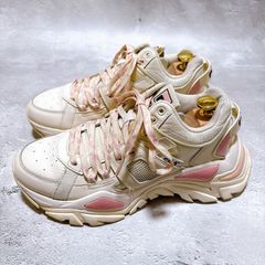 定価（税込） 12,100円 FILA CAGE MID MIXED MEDIA