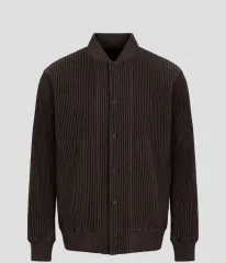 2025年最新】ISSEY MIYAKE メンズ ジャンパー・ブルゾンの人気アイテム