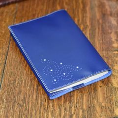 本革 ブックカバー 文庫本サイズ　飾り穴がお洒落【ブルーレザー】【送料無料】青