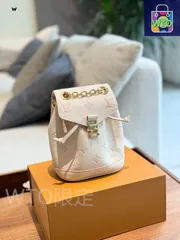 【今日特価】Louis Vuitton ルイ・ヴィトン ナノ ノエ ミニリュックサック 両用可能で実用的な可愛らしいデザイン