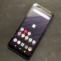 【中古品】arrows Be4 docomo 32GB F-41A ブルー