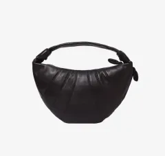 2025年最新】lemaire クロワッサンバッグの人気アイテム - メルカリ