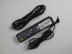 富士通純正 ARROWS Tab用 ACアダプタ FMV-AC342A 19V-3.42A 外径3.53mm/内径1.3mm
