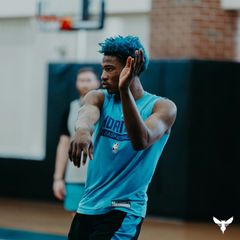 インディアナペイサーズノースリーブプラクティスシャツNBA選手支給品サイズM indiana-pacers-mono-logo-