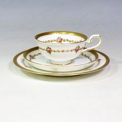ジョージ・ジョーンズ クレッセント チャイナ ティーカップ＆ソーサー プレート トリオセット 1910～20年代前後
