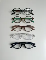 新品 こっけいなシック メガネフレーム MIU MIU(ミュウミュウ) バイブ