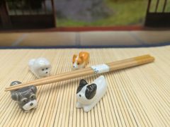 新品2点セット 波佐見焼 プードル 箸置き 置物 犬 赤/青 - メルカリ