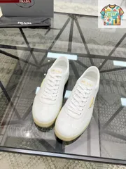 Prada プラダ メンズ レザー スニーカー04