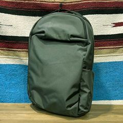 新品 アンカーコンパウンデッド バックパック リュック カーキ - メルカリ